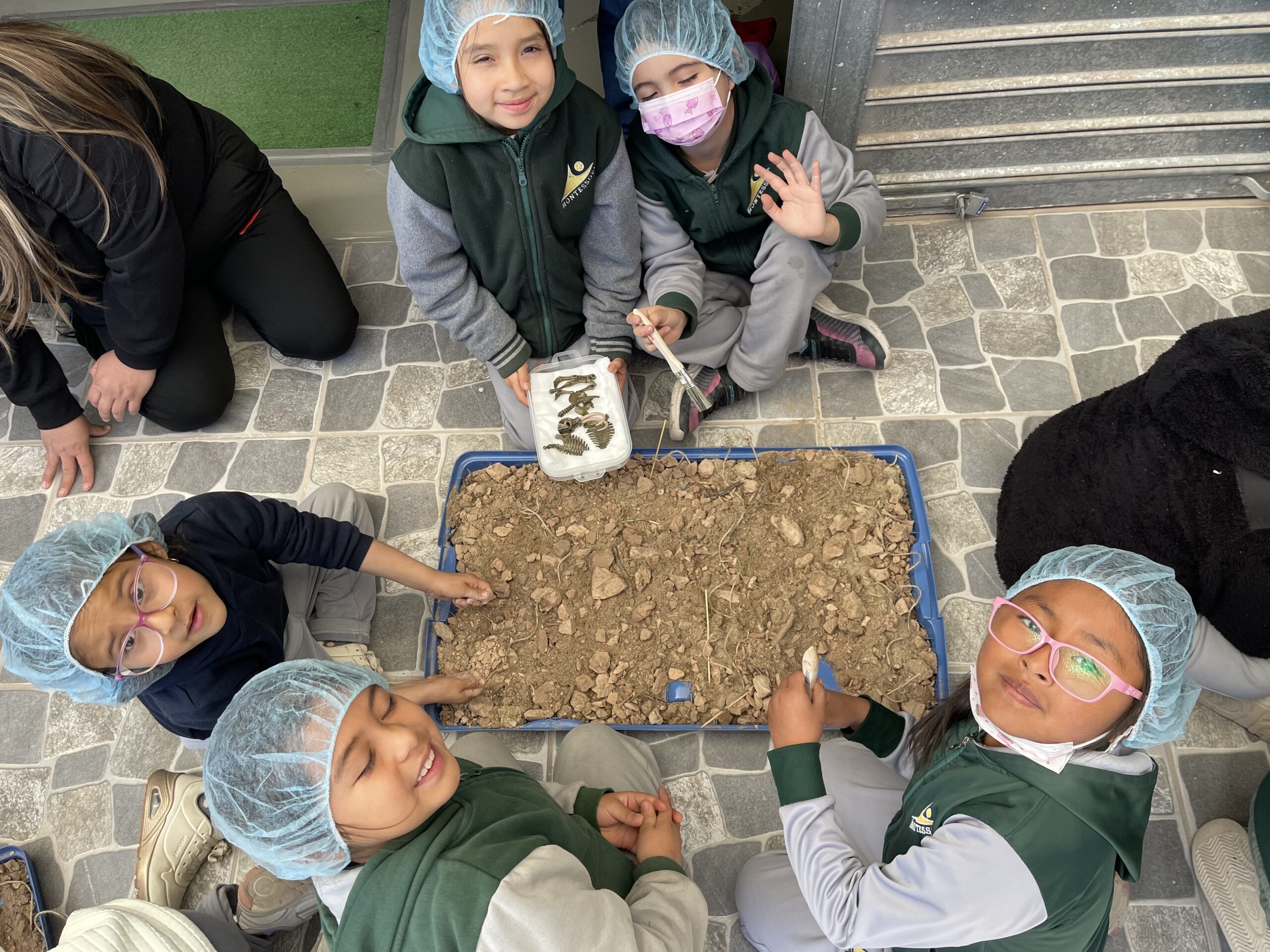 Charla y taller «Descubriendo el pasado»